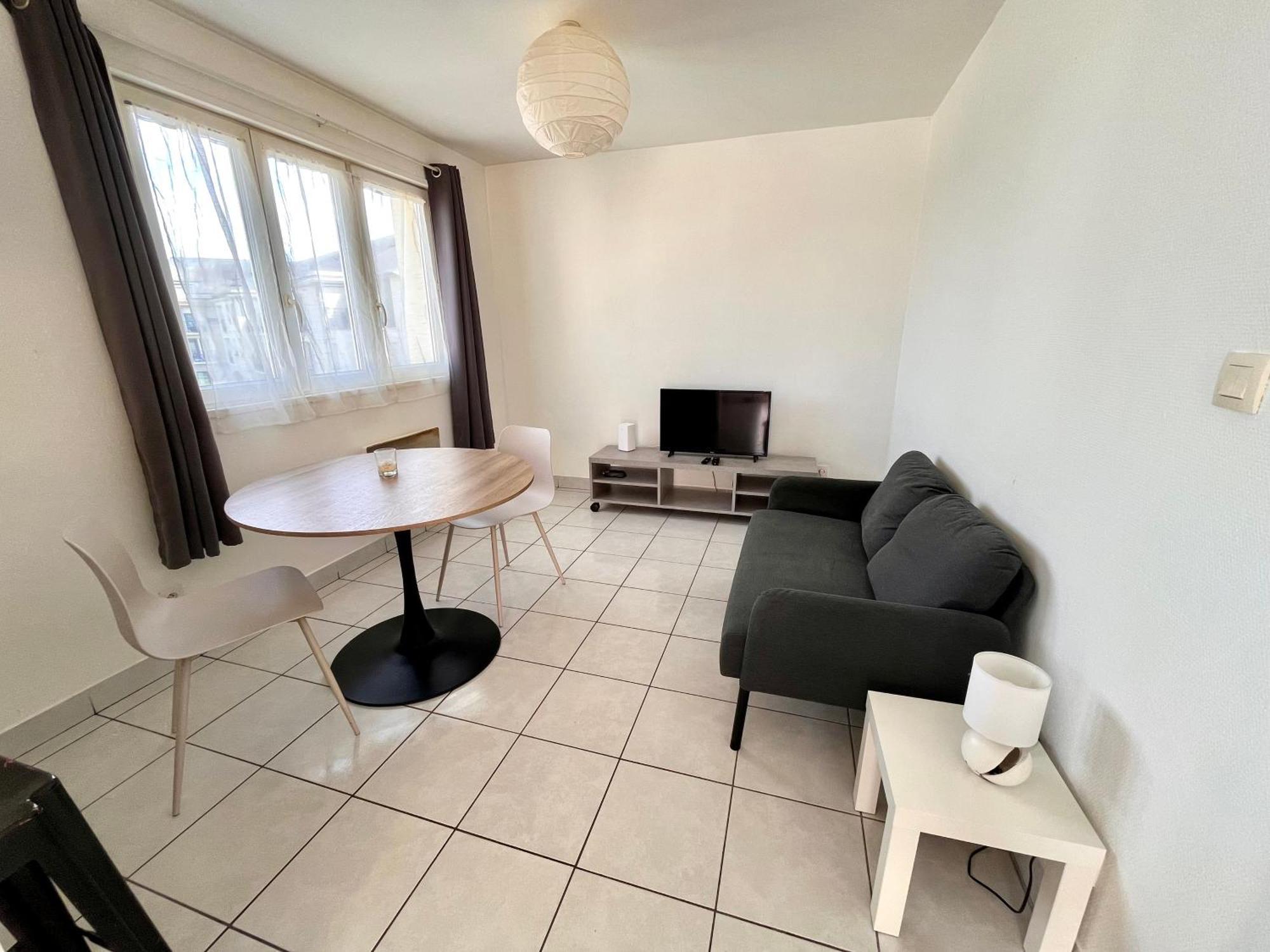 Bienvenue Chez Vous, Deplacement Pro Mondeville  Luaran gambar